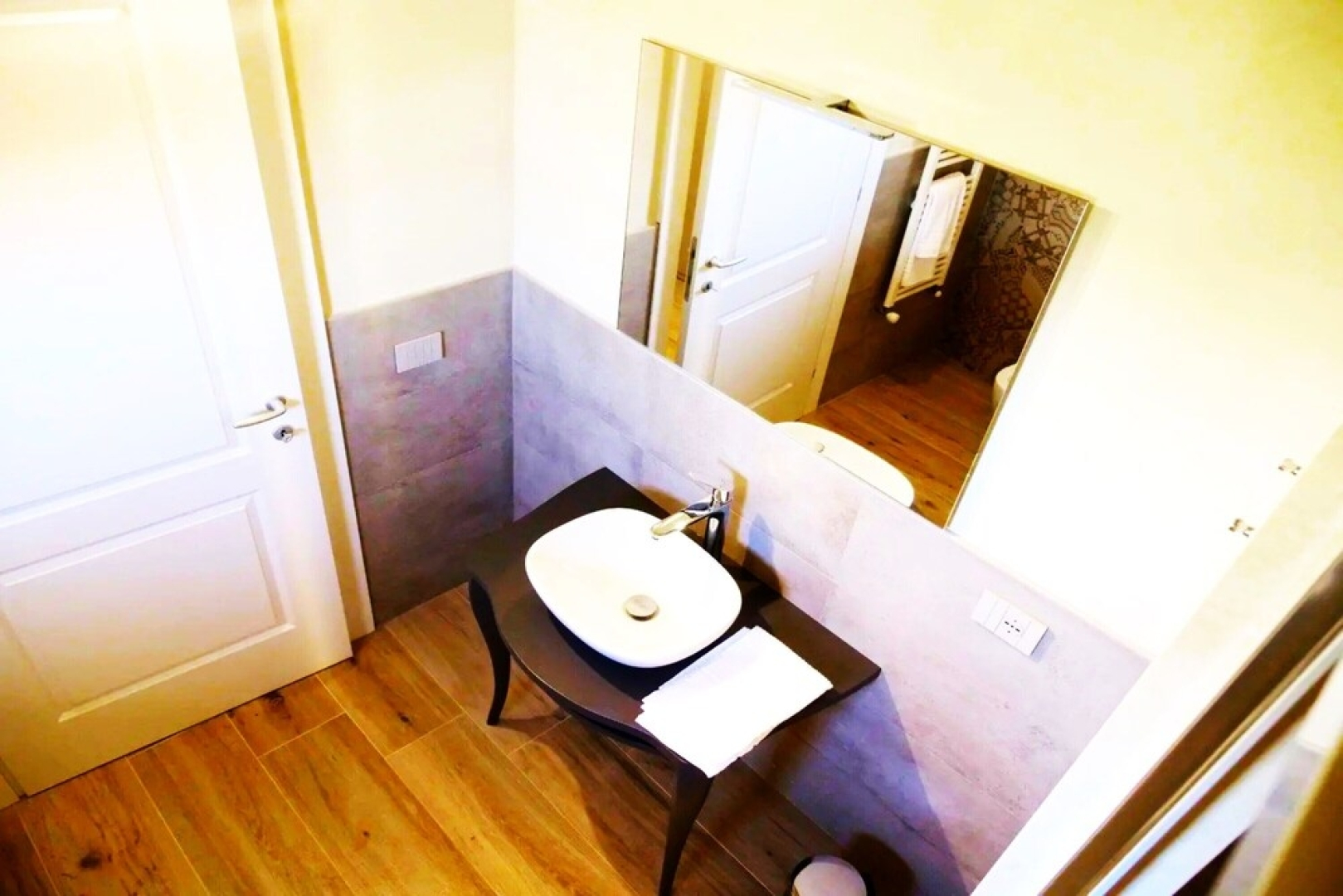 Trilo Superior Apt Close to Pistoia