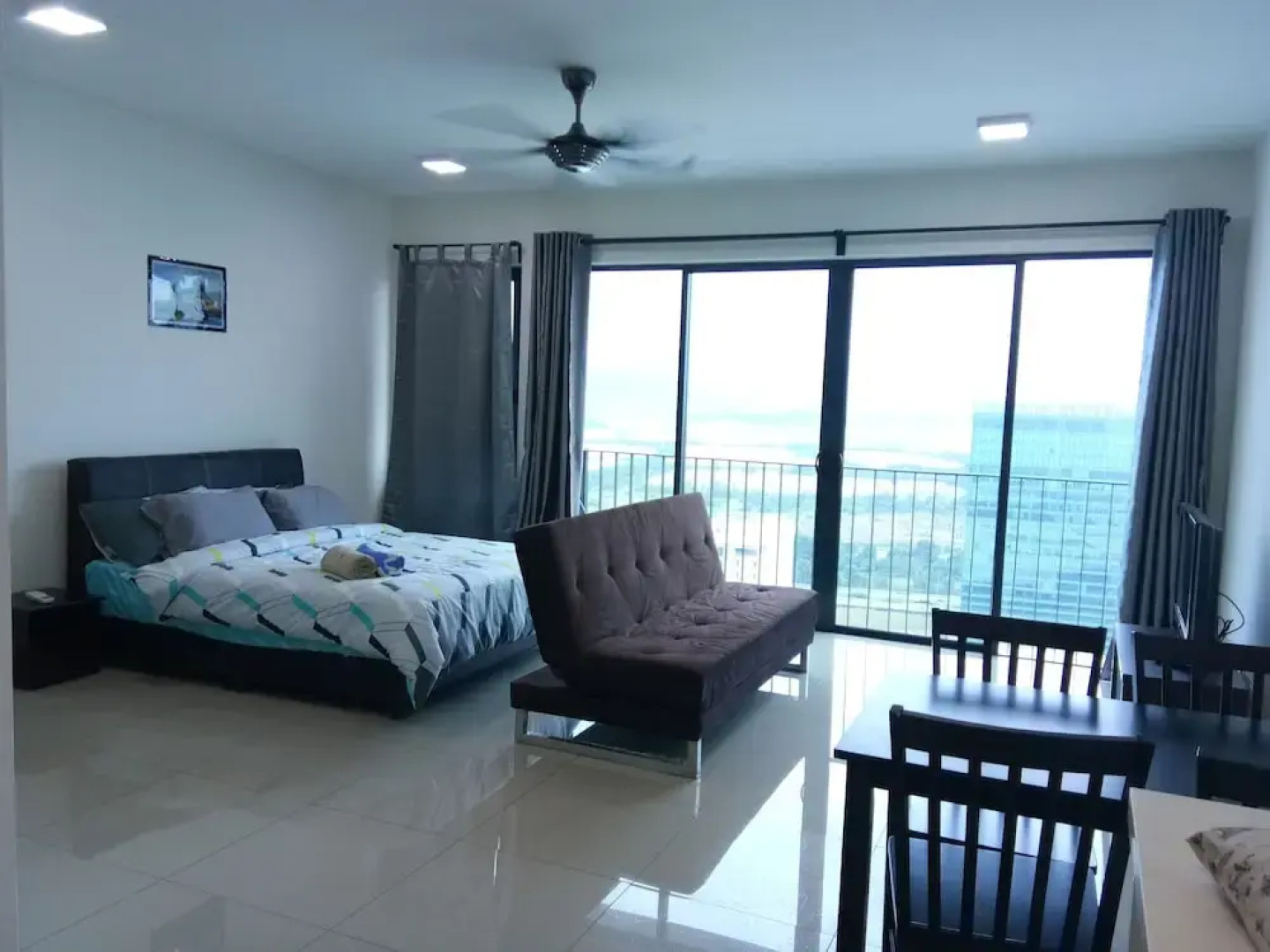 Meet2stay Guest House