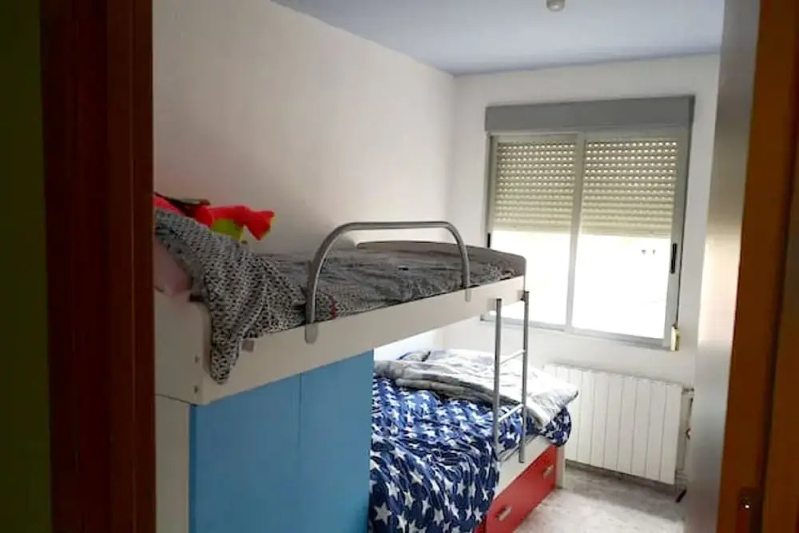 Apartment With 2 Bedrooms in Barbastro, With Wonderful Mountain View and Wifi