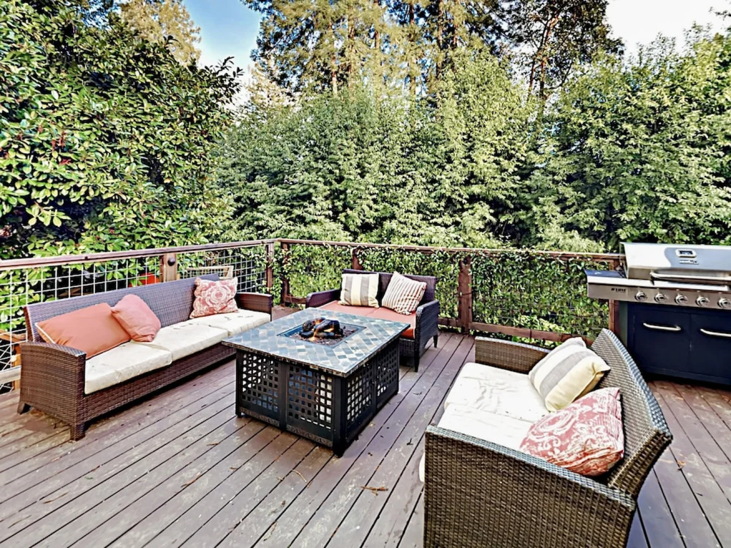 Wine Country Retreat - 3 Br Home