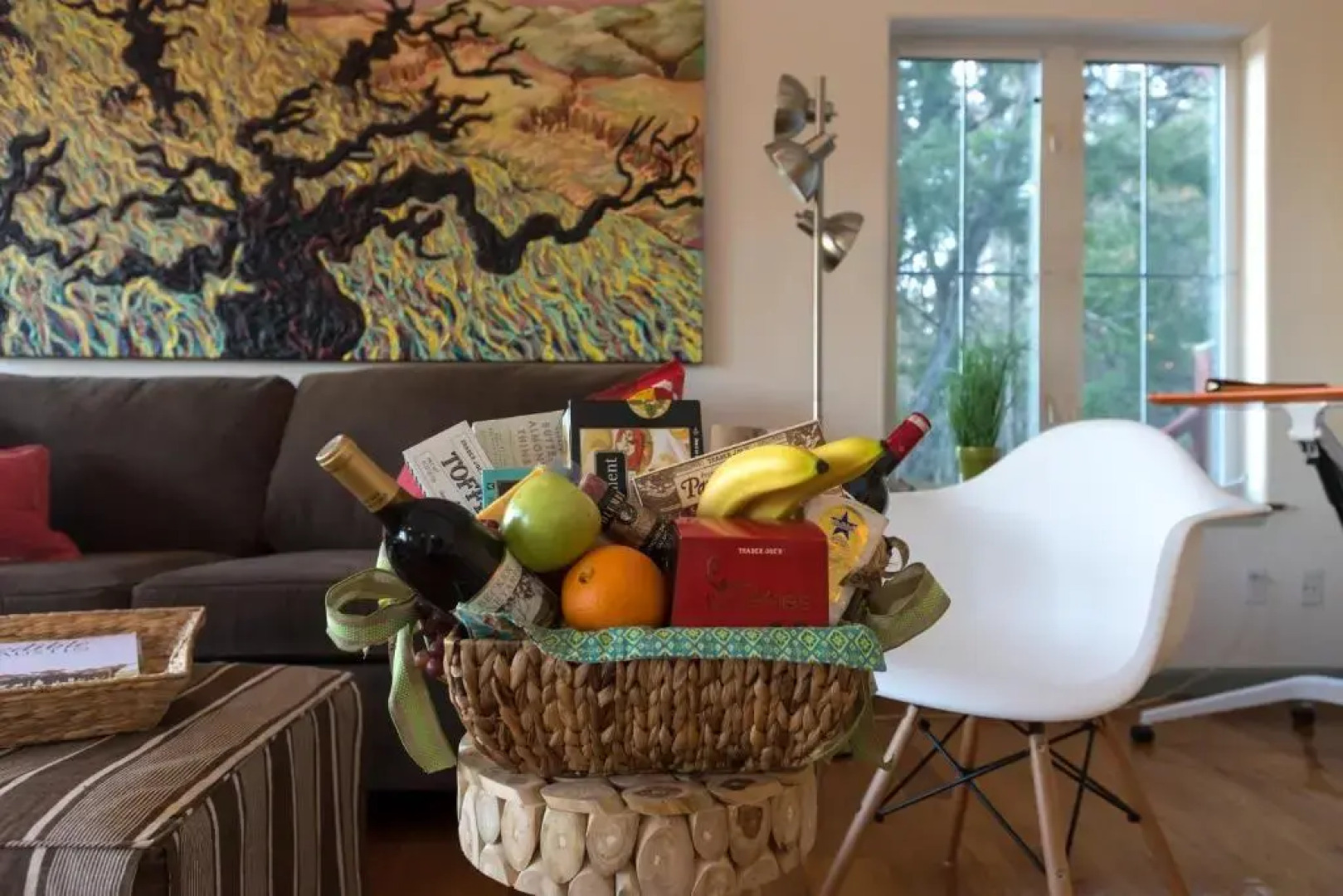 Lake Austin Luxury Guesthouse Cabin Retreat & Modern Farmhouse Suite