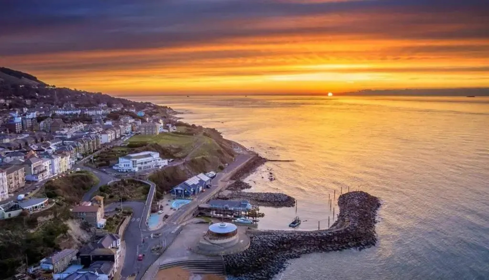 Ryde Beach Garden Apartment