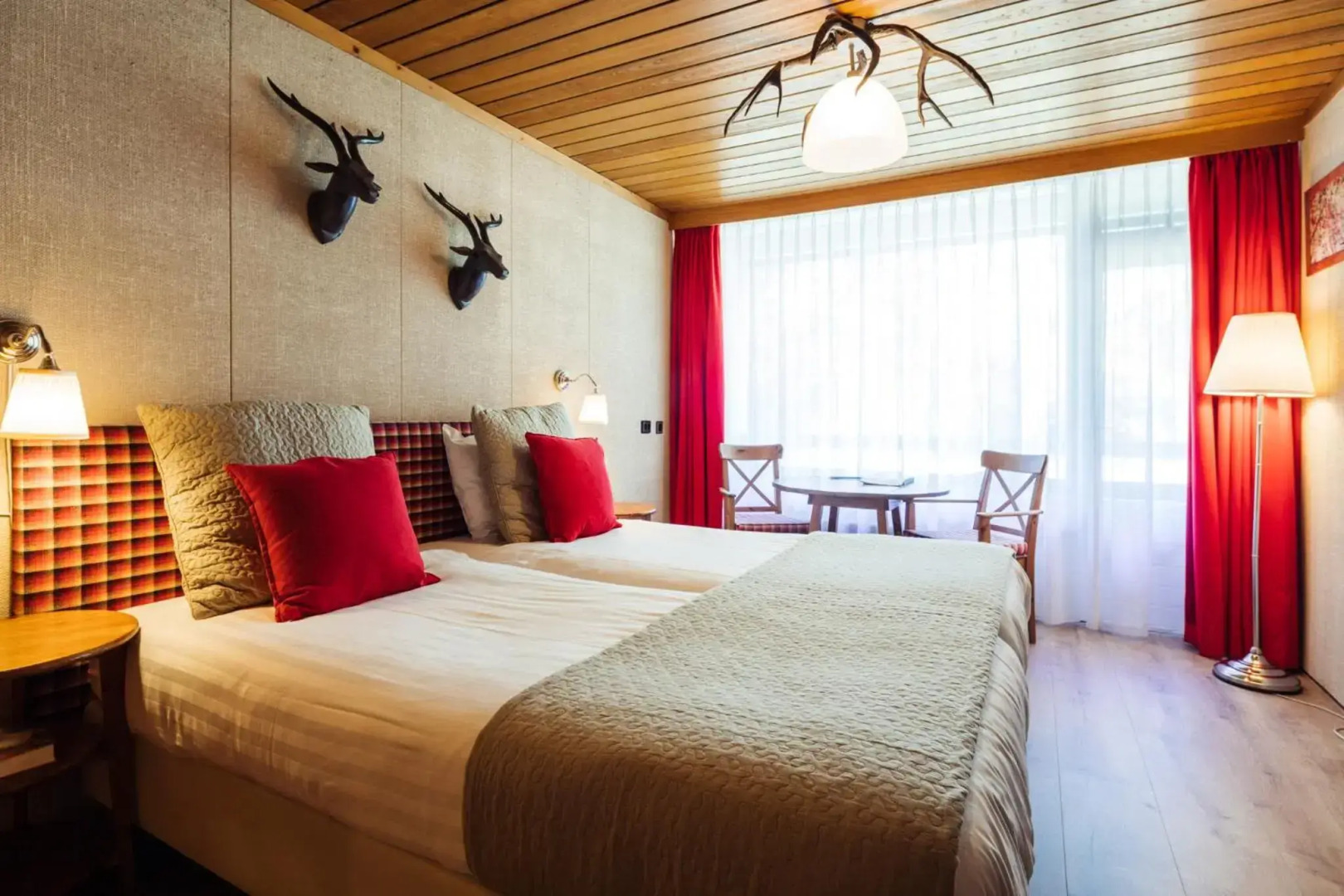 Badhotel Rockanje & Brasserie Lodgers