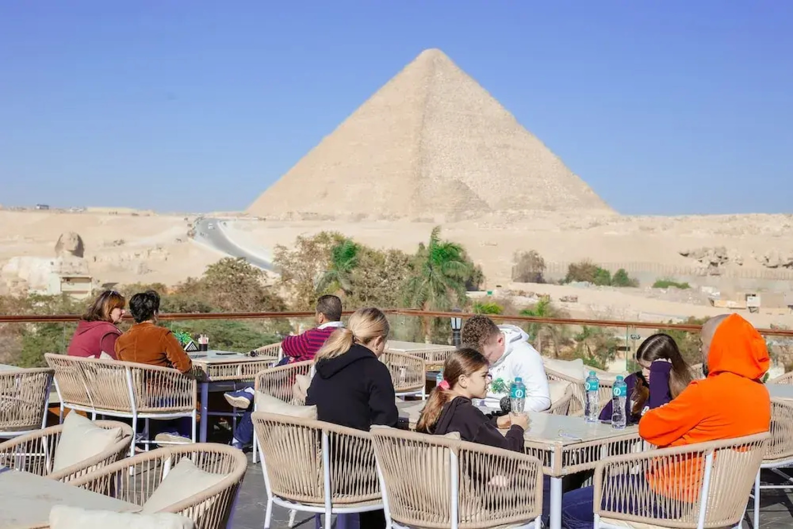 Shadow Pyramids View INN