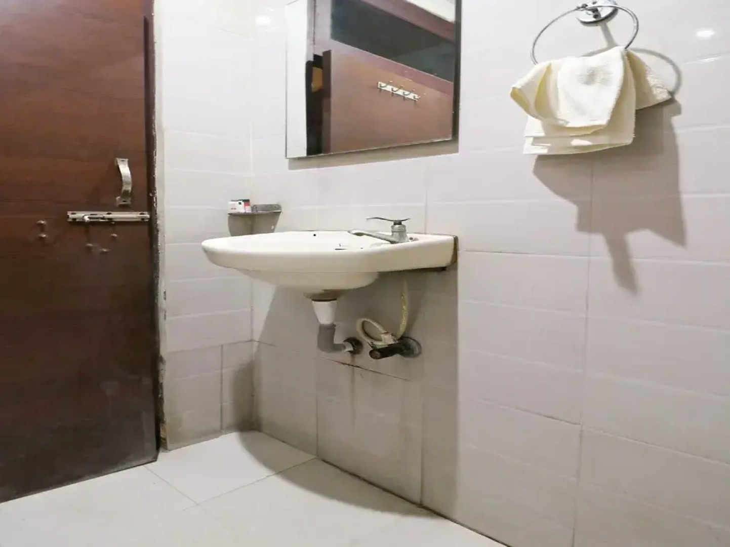 OYO 45599 Hotel Aaditya