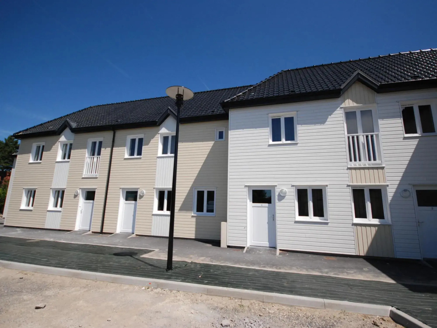 Modern apartment with dishwasher, beach at only 500 m.