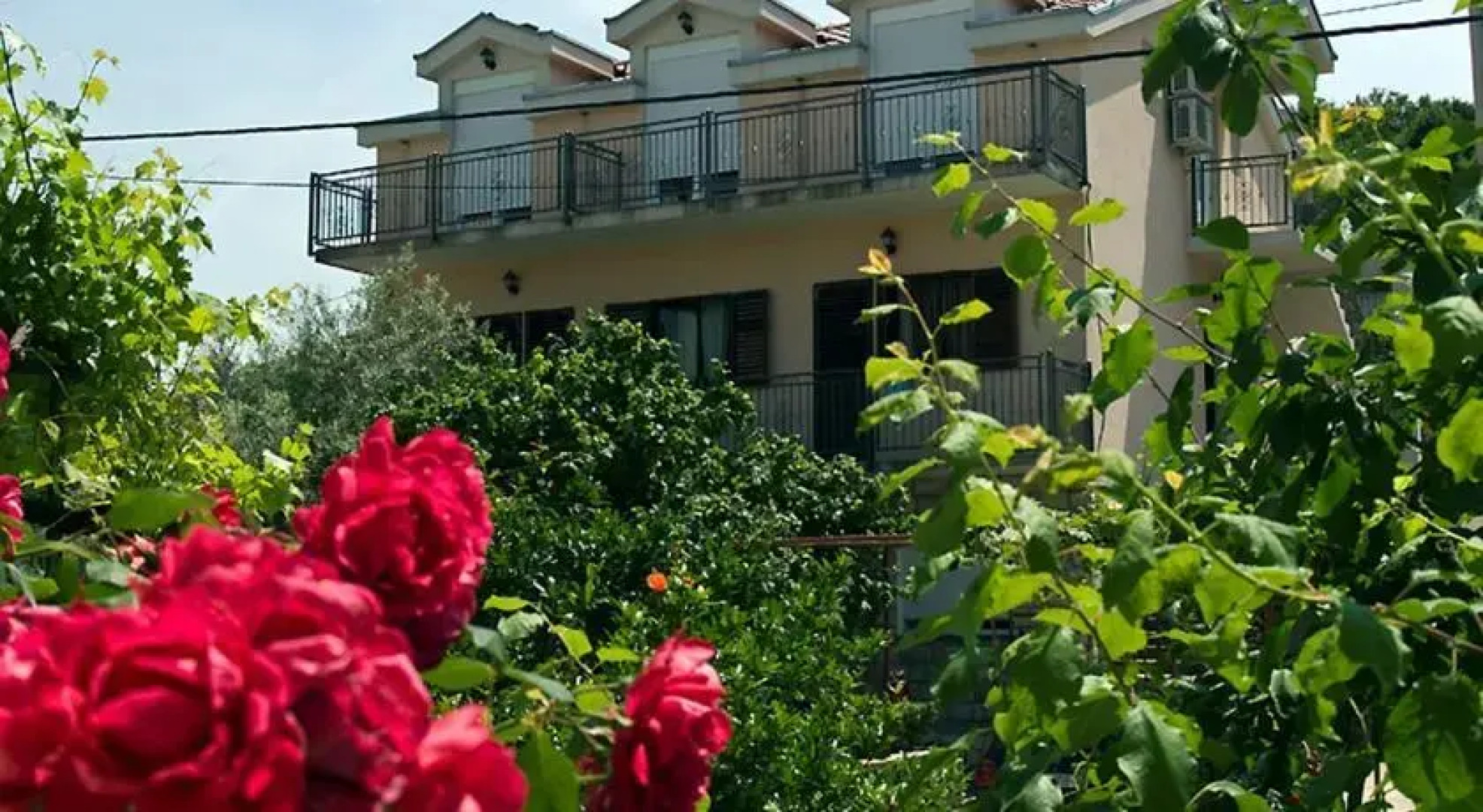 Franić Baćina Lakes Apartments