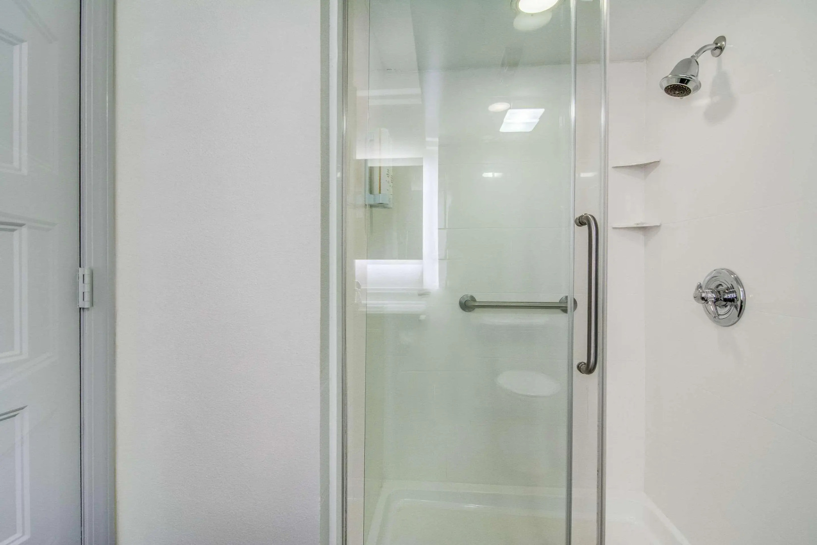 Clarion Pointe Wake Forest - Raleigh North