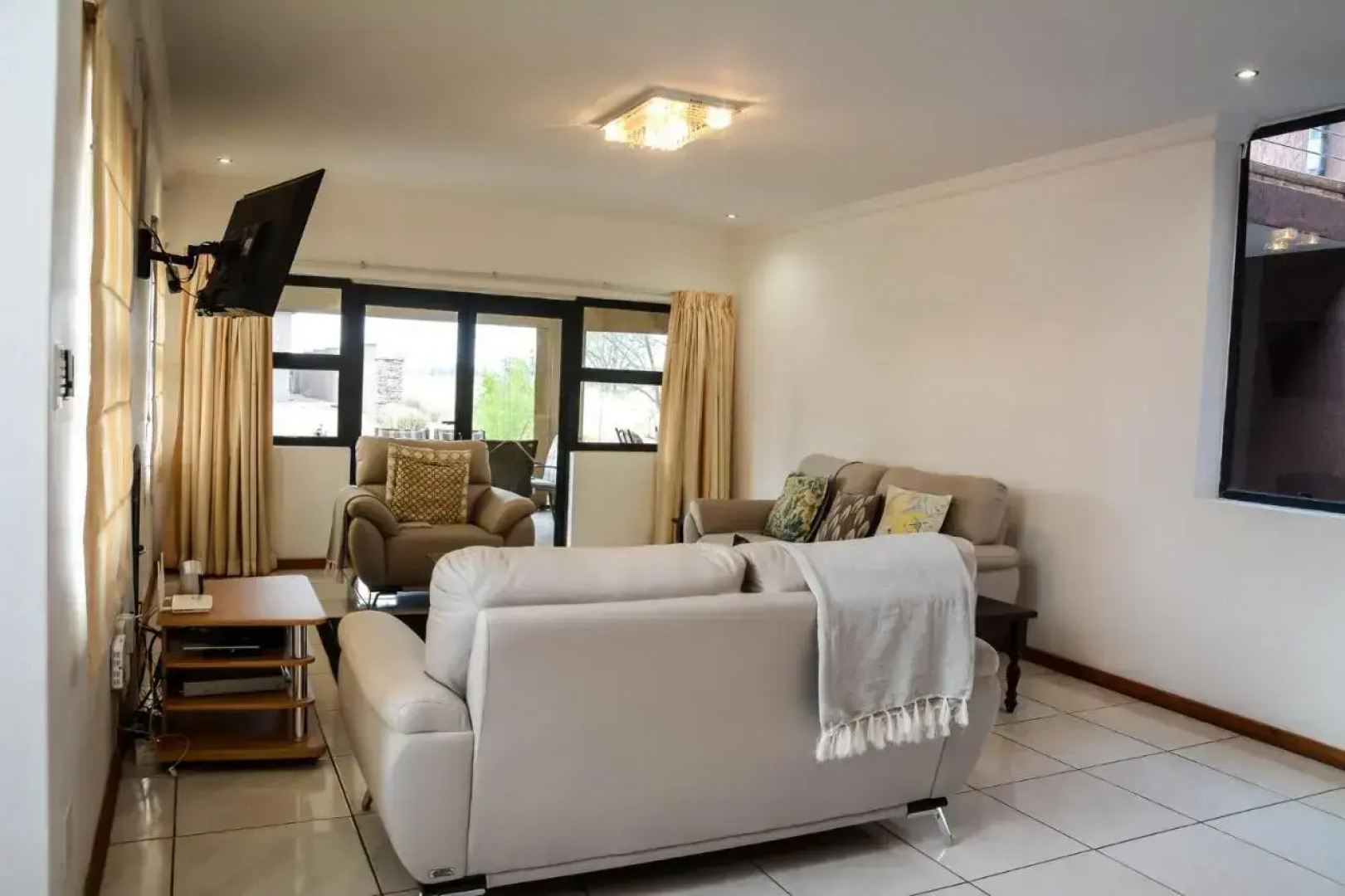 288 Majestic View, Vaal De Gràce Golf Estate