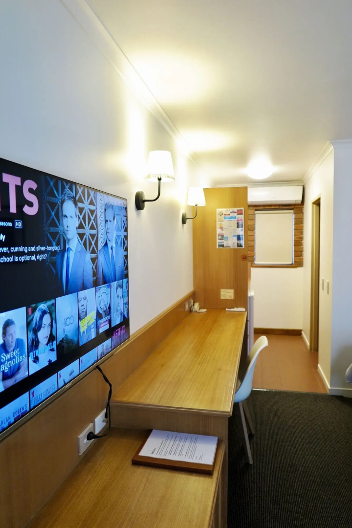 Summerhill Motor Inn