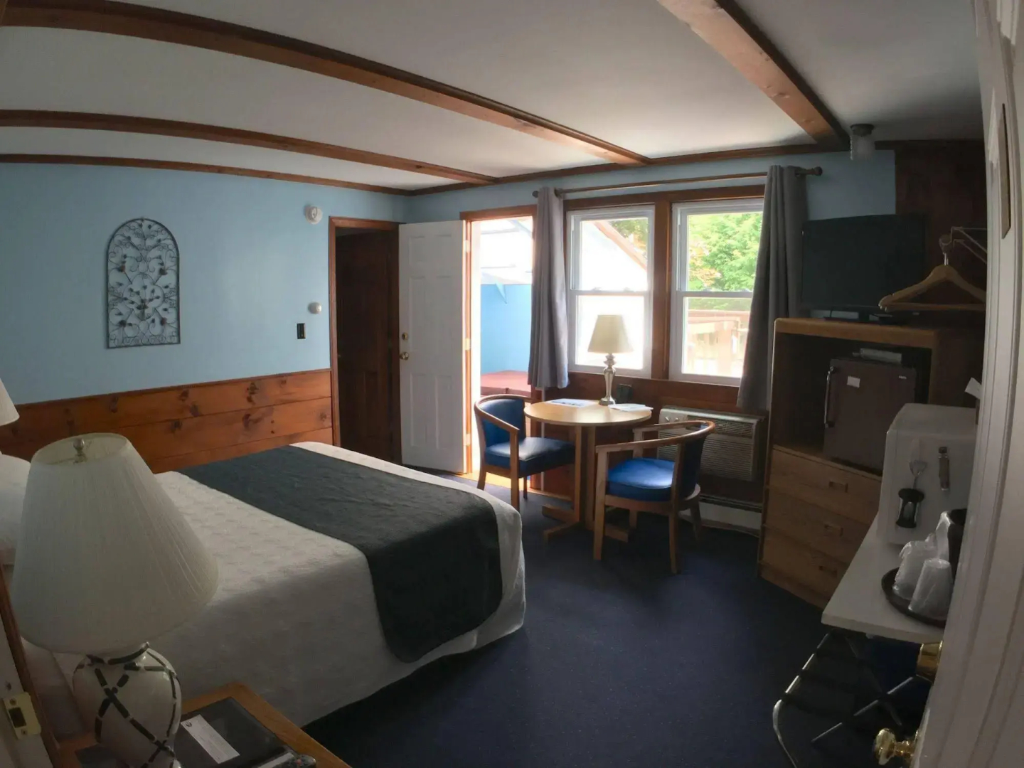 Bay Top Motel