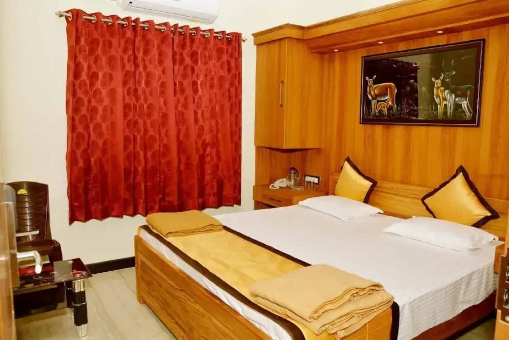 Anandha Grand