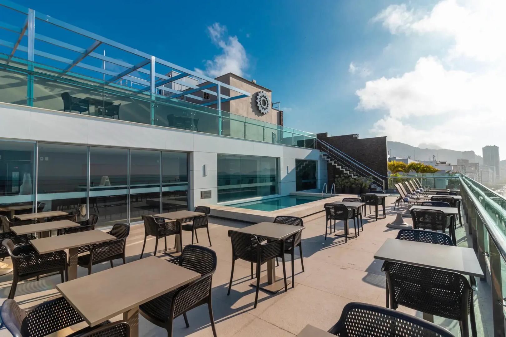 Arena Copacabana Hotel