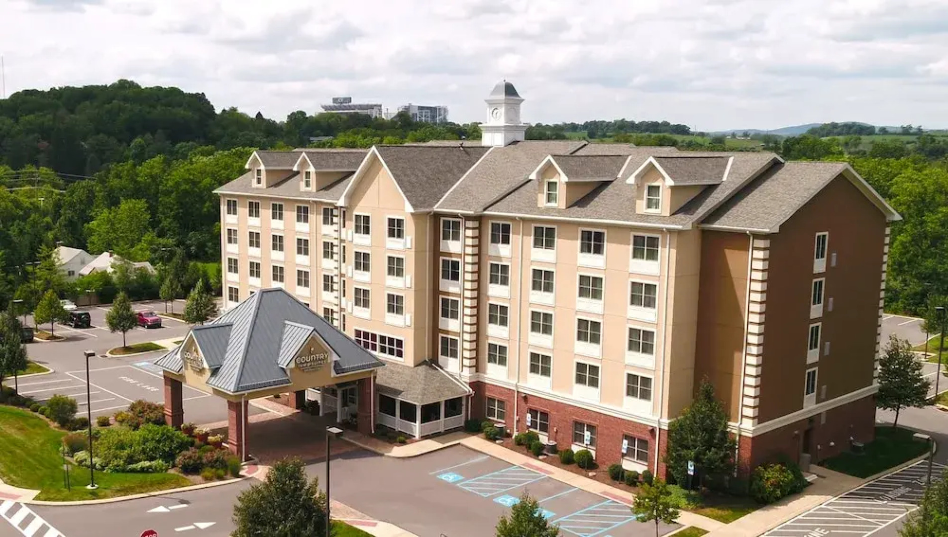 Country Inn & Suites State College