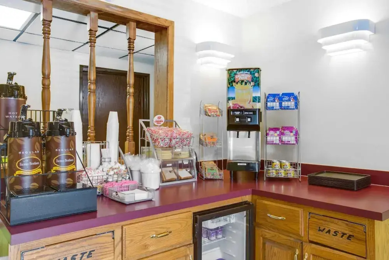 Super 8 By Wyndham Radford Va