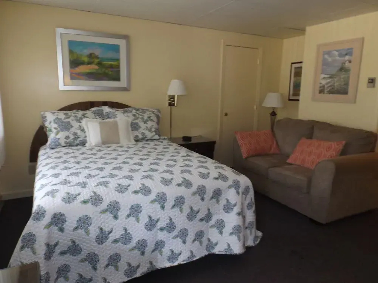 Footbridge North Hotel