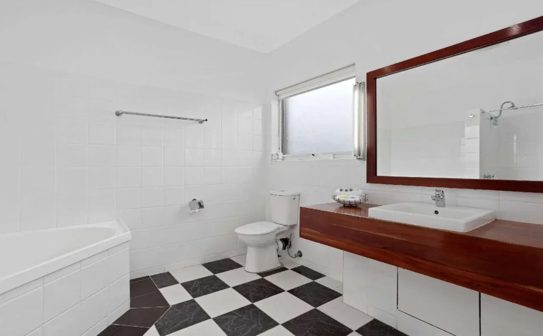 Comfort Inn The International