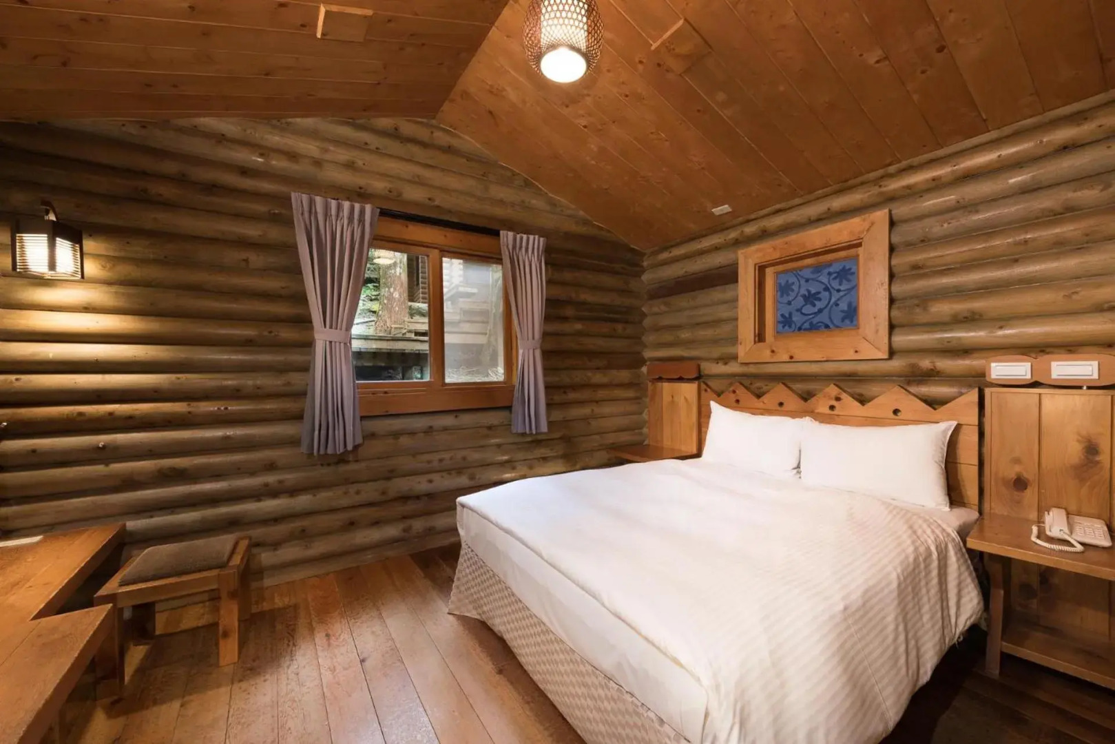 Ming Chi Shan Zhuang