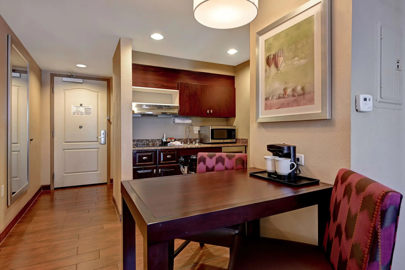 Homewood Suites by Hilton Albuquerque Airport