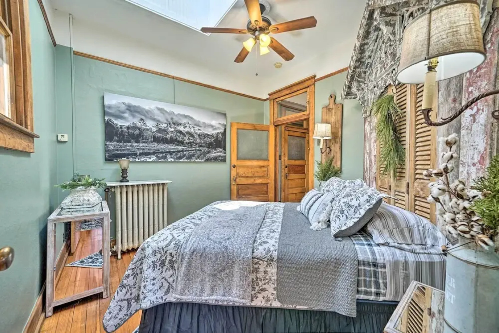 Walk to Shops & Restaurants: Dtwn Laramie Condo!