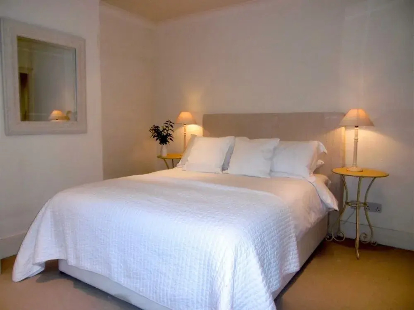 Charlton Twenty-Eight