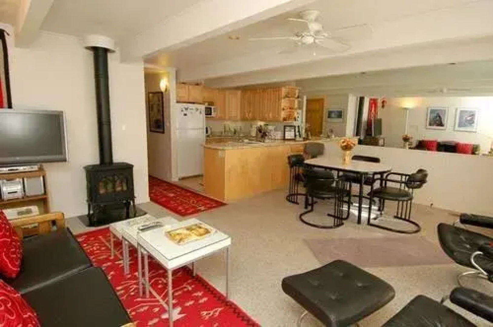 Frias Homes Of Aspen