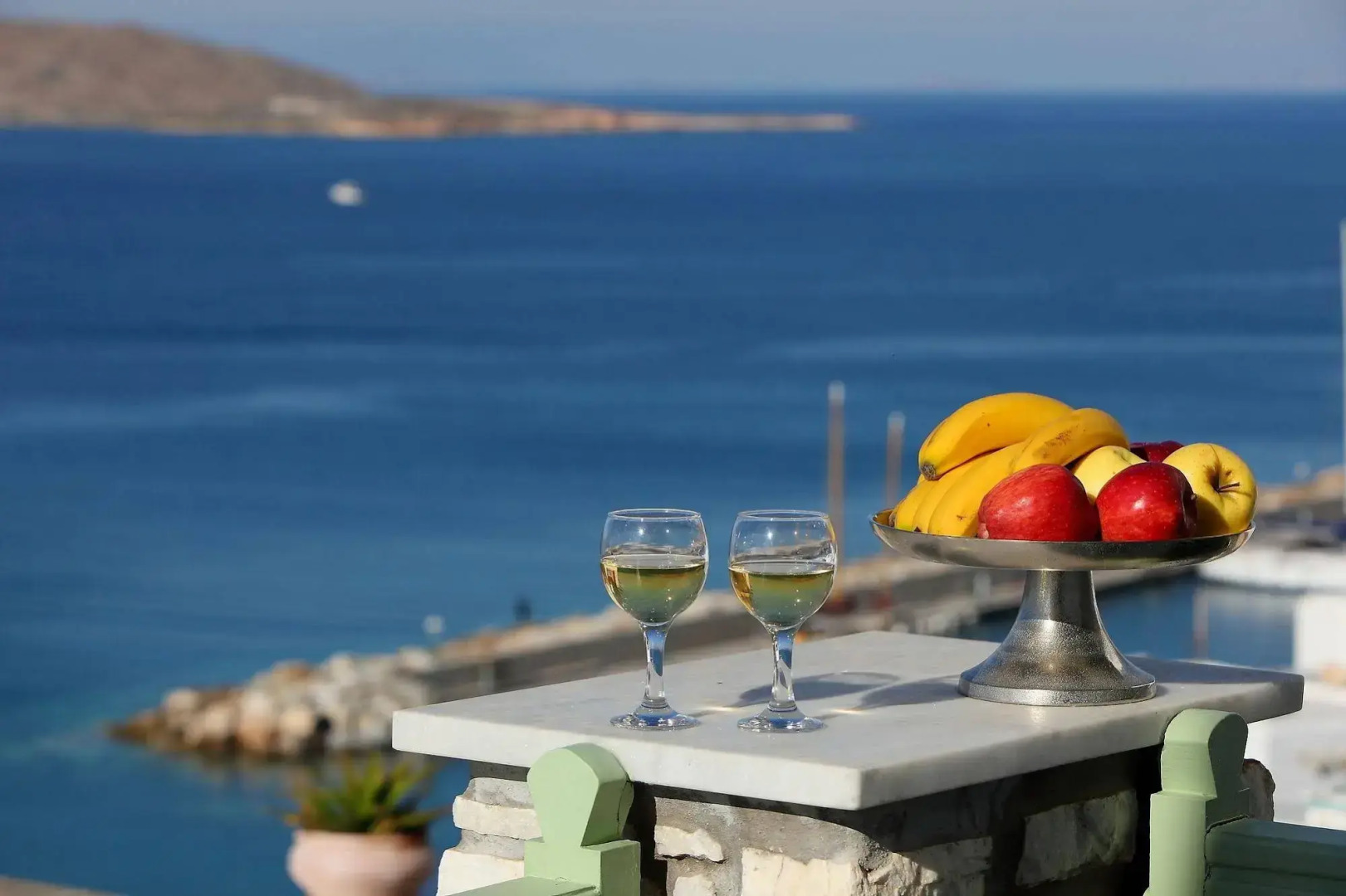 Villa Isabella Studios & Suites