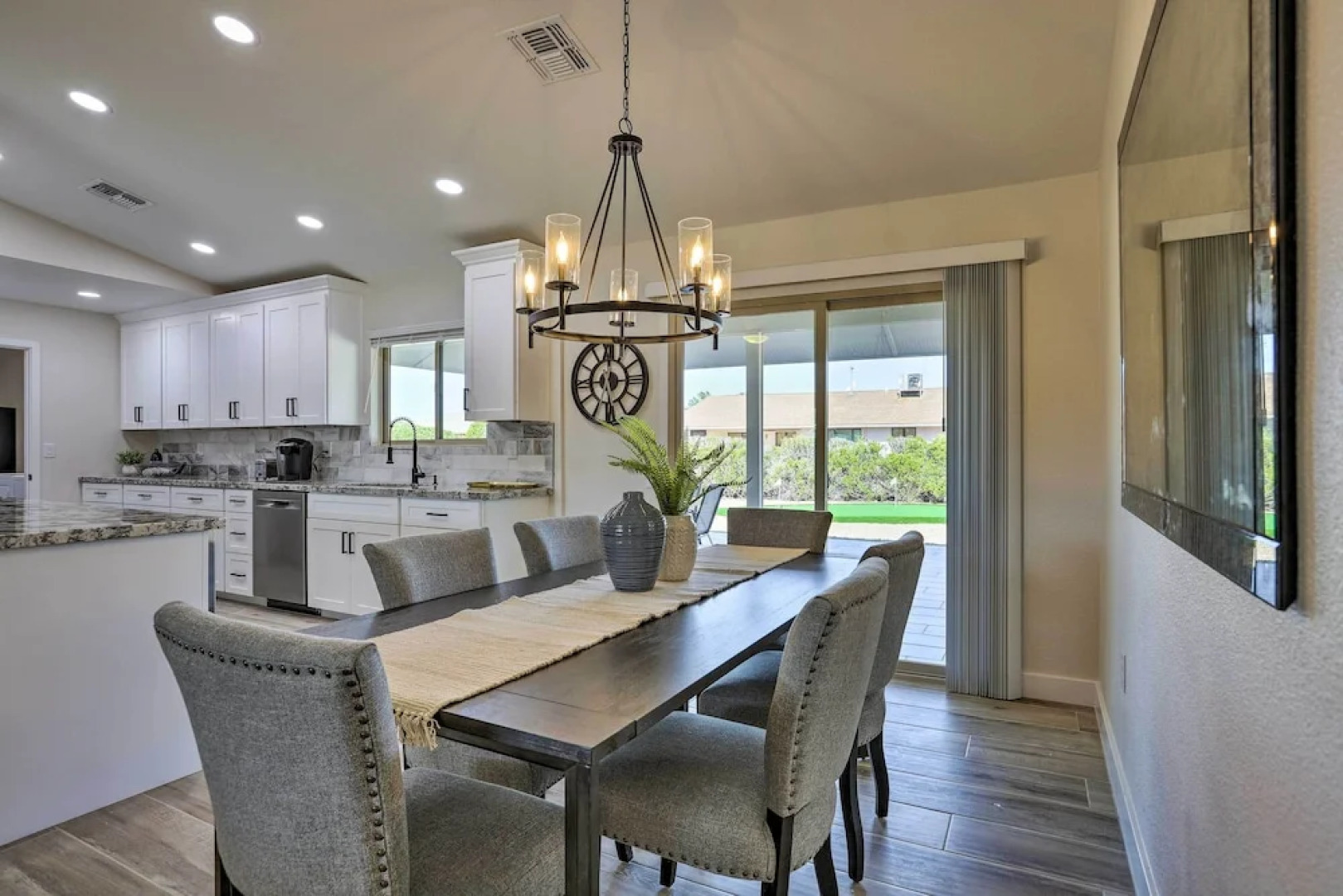 Putting Green, Grill: Home in Sun City West!