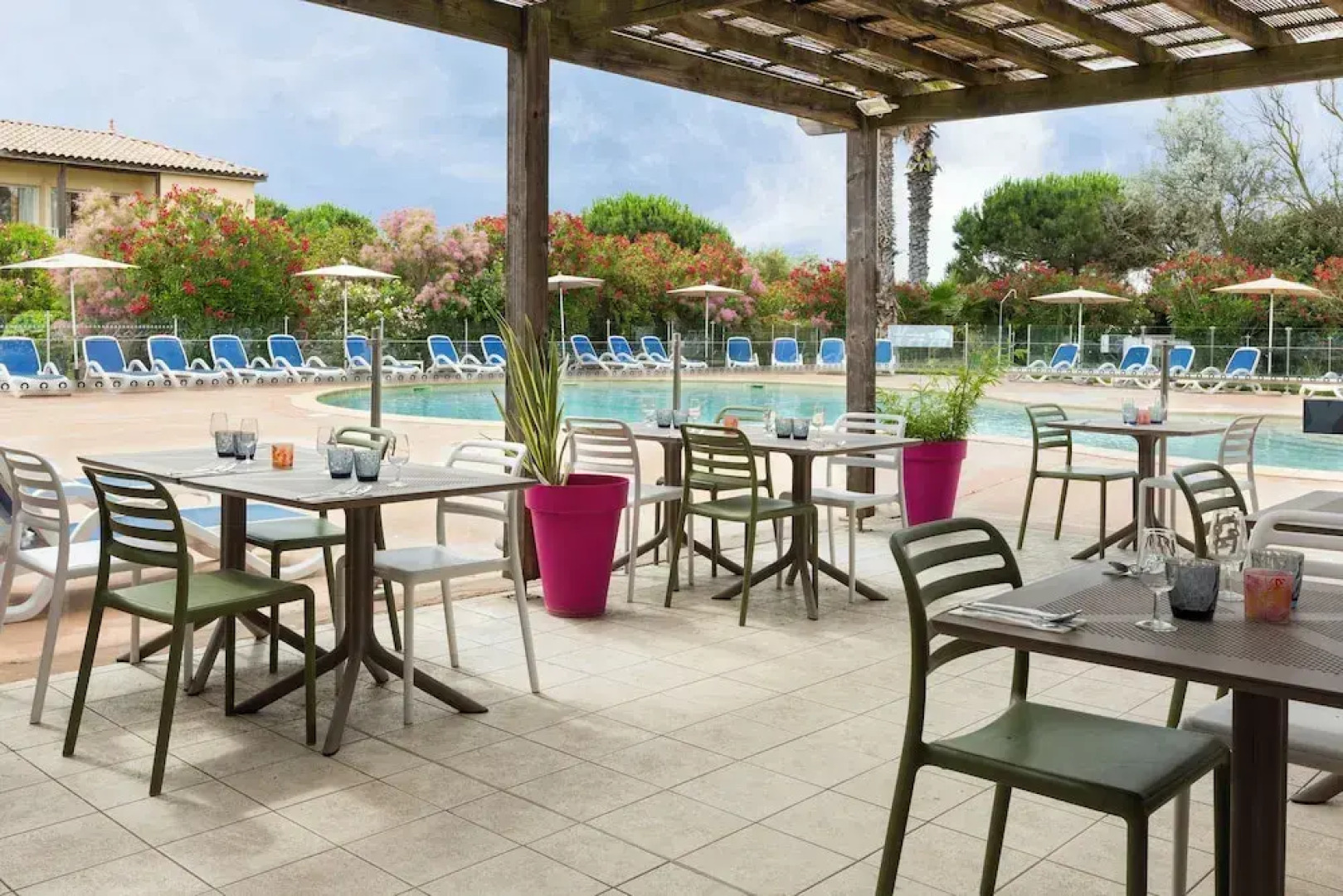 SOWELL Family Le Grau du Roi