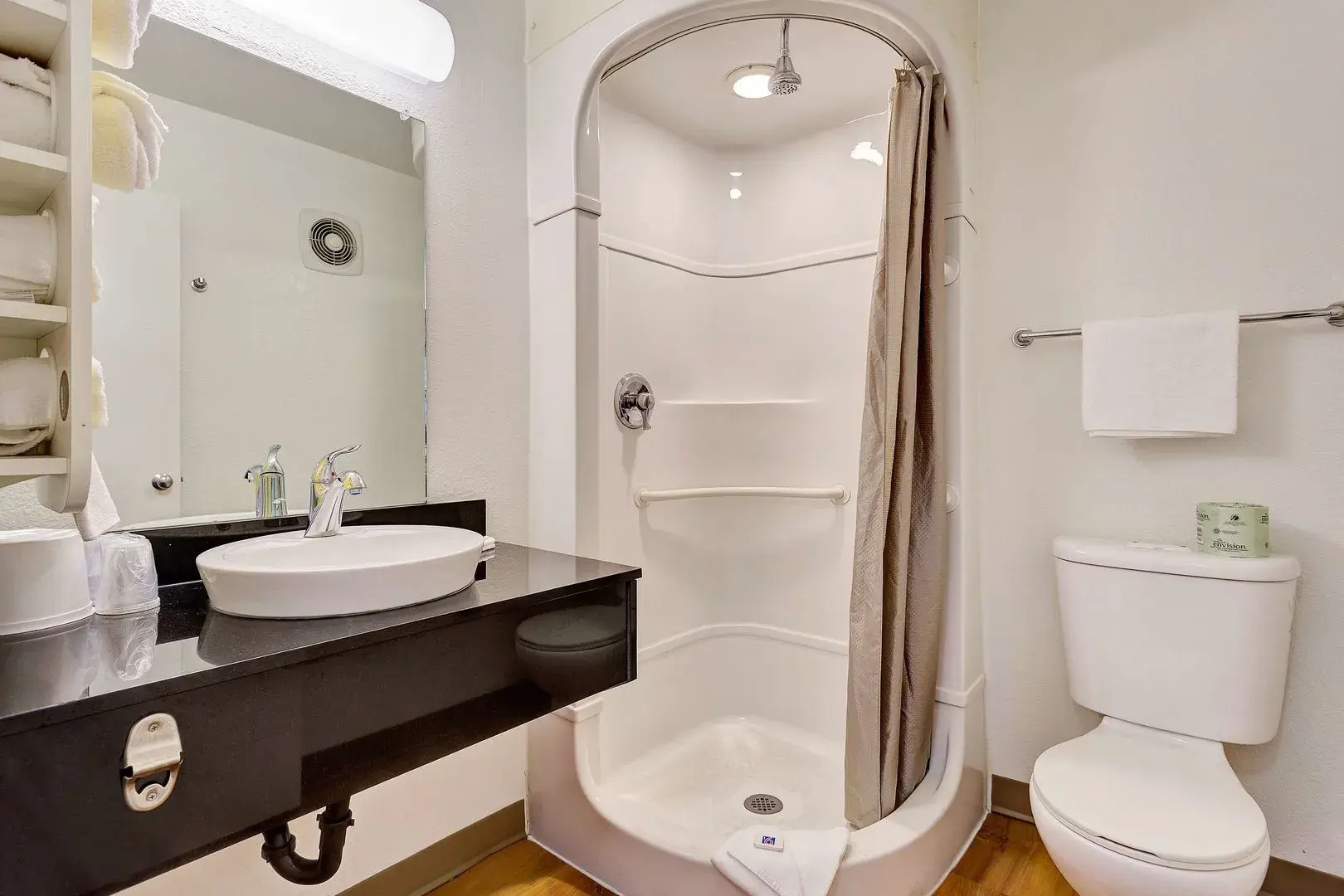 Motel 6 – Santa Rosa, CA - South