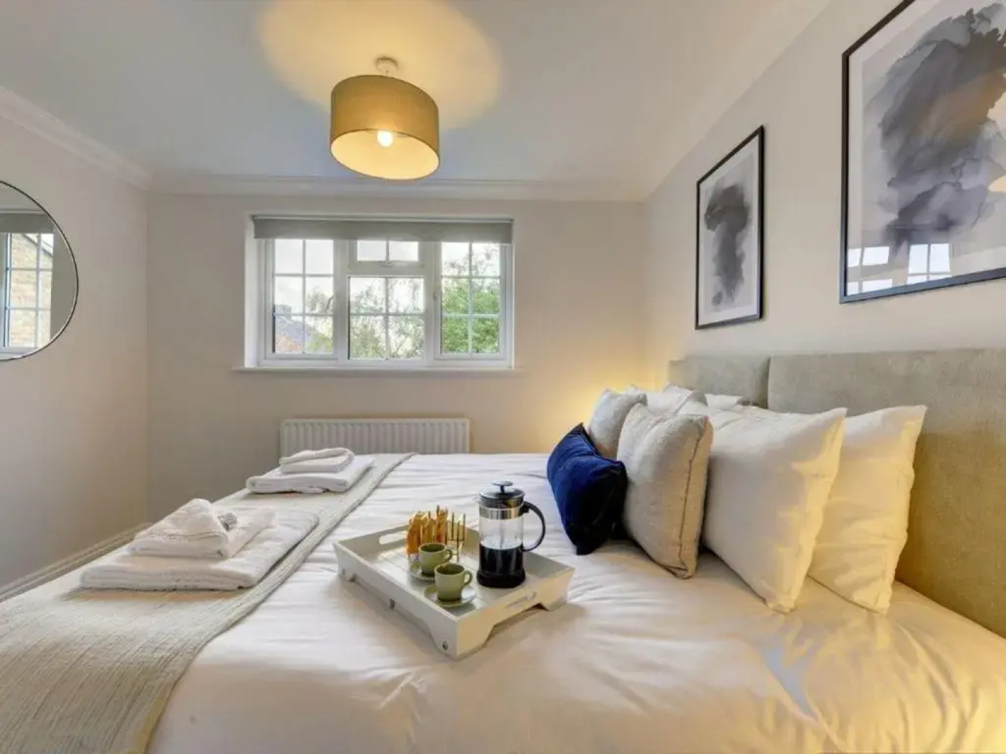 The Snagge I eco-Serviced Accommodation I A Cute Detached House I Large Garden I Pet Friendly I Free Parking I By SILVA