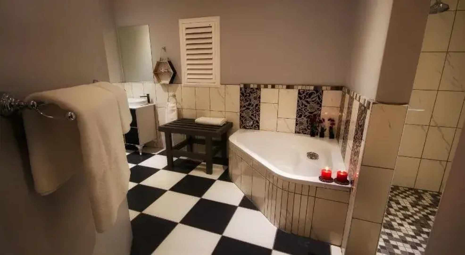 Lavender Hill Country Estate and Wedding Venue