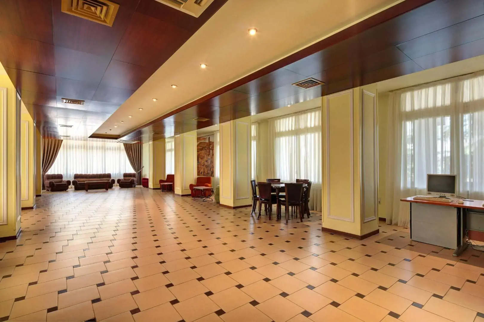 Hotel Rey Sancho Ramírez