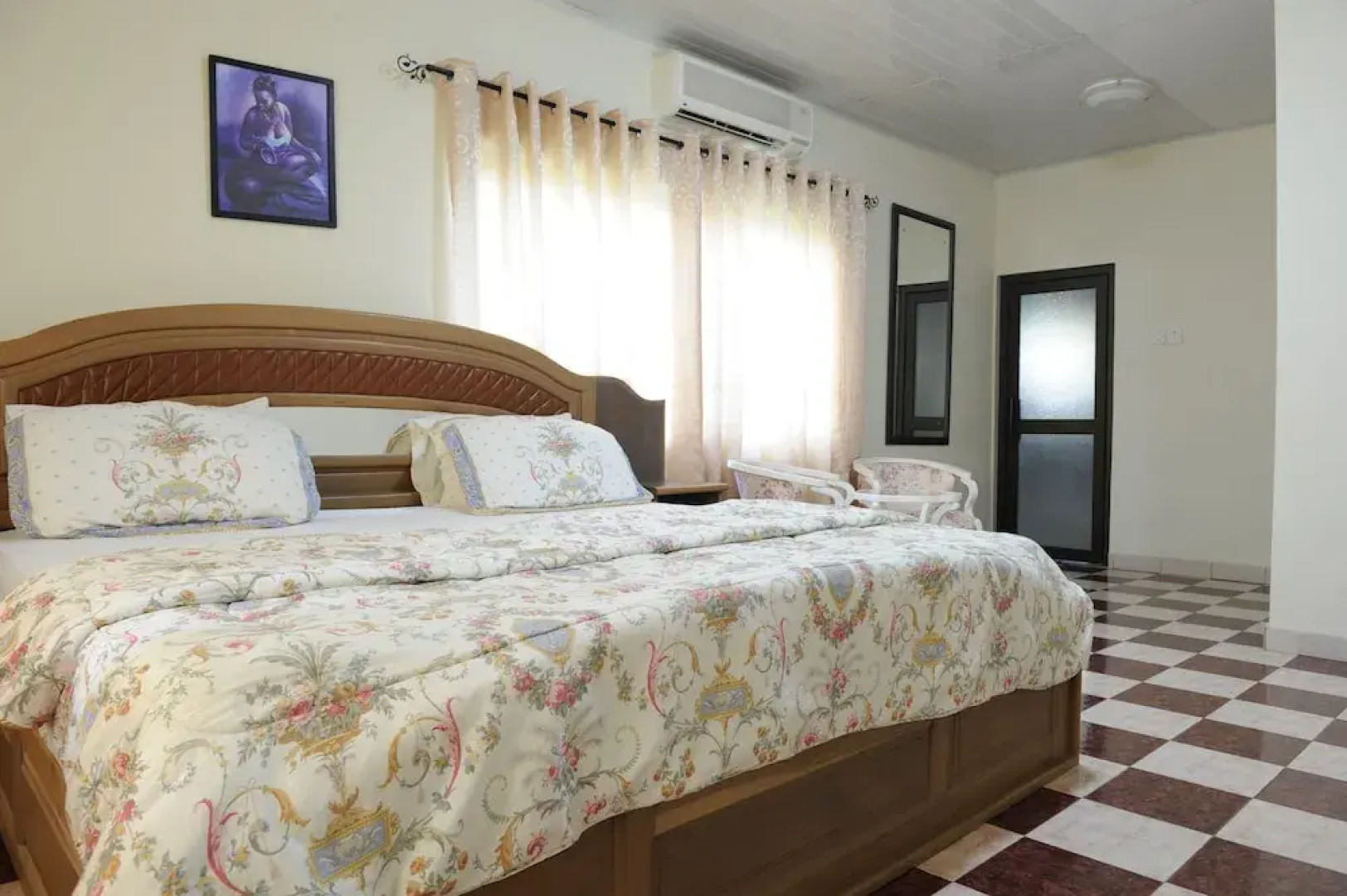 Mount Pleasant Inns & Apartments