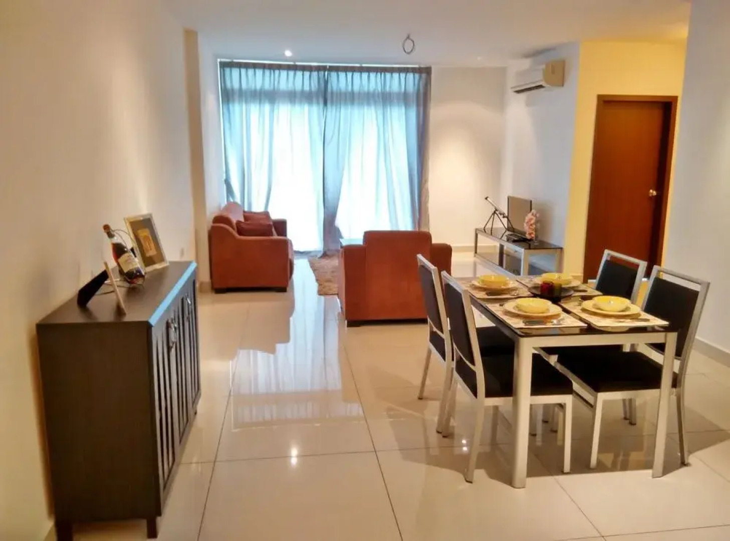 KSL JB City Sunrise View suite| NETFLIX |WIFI|6pax