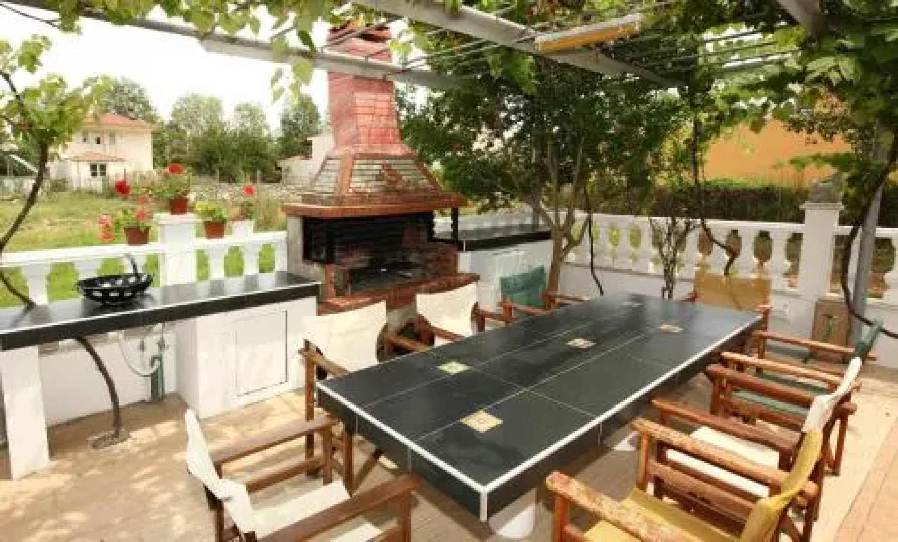 Nereids Apartments and Studios