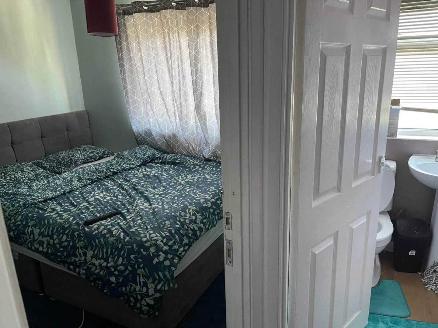 1 bedroom in 3bed house