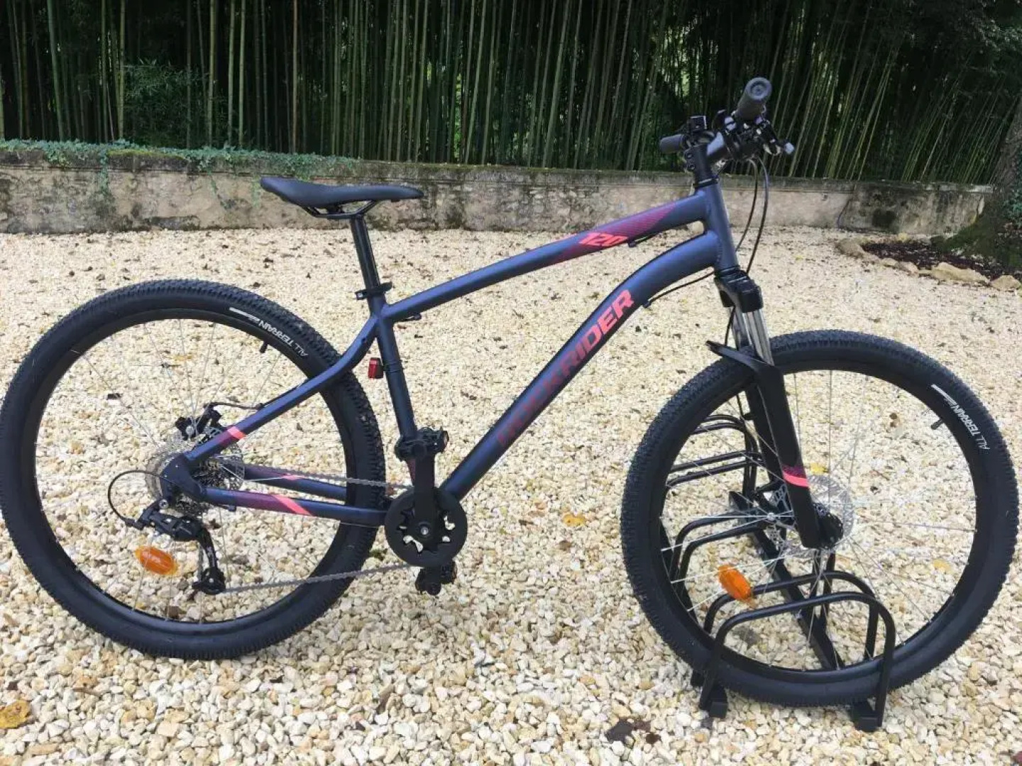 La Tuilerie Grange (Adults only gite) with two en-suite double bedrooms