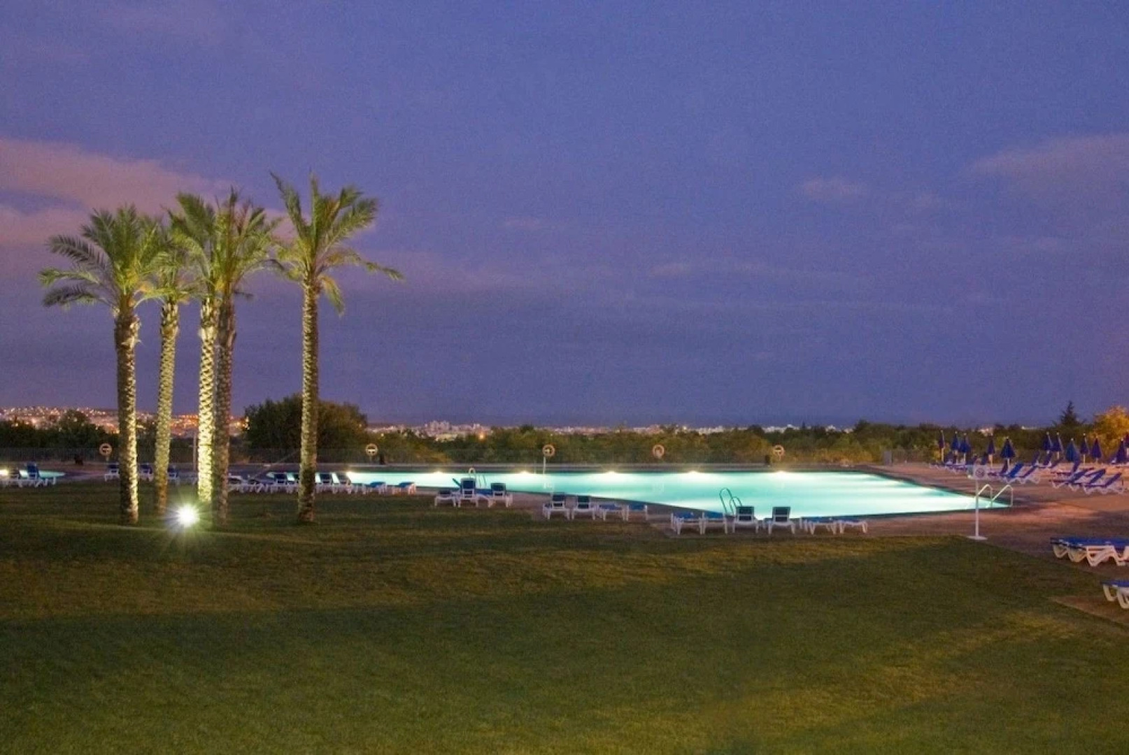 Vilanova Park - Caravan Park