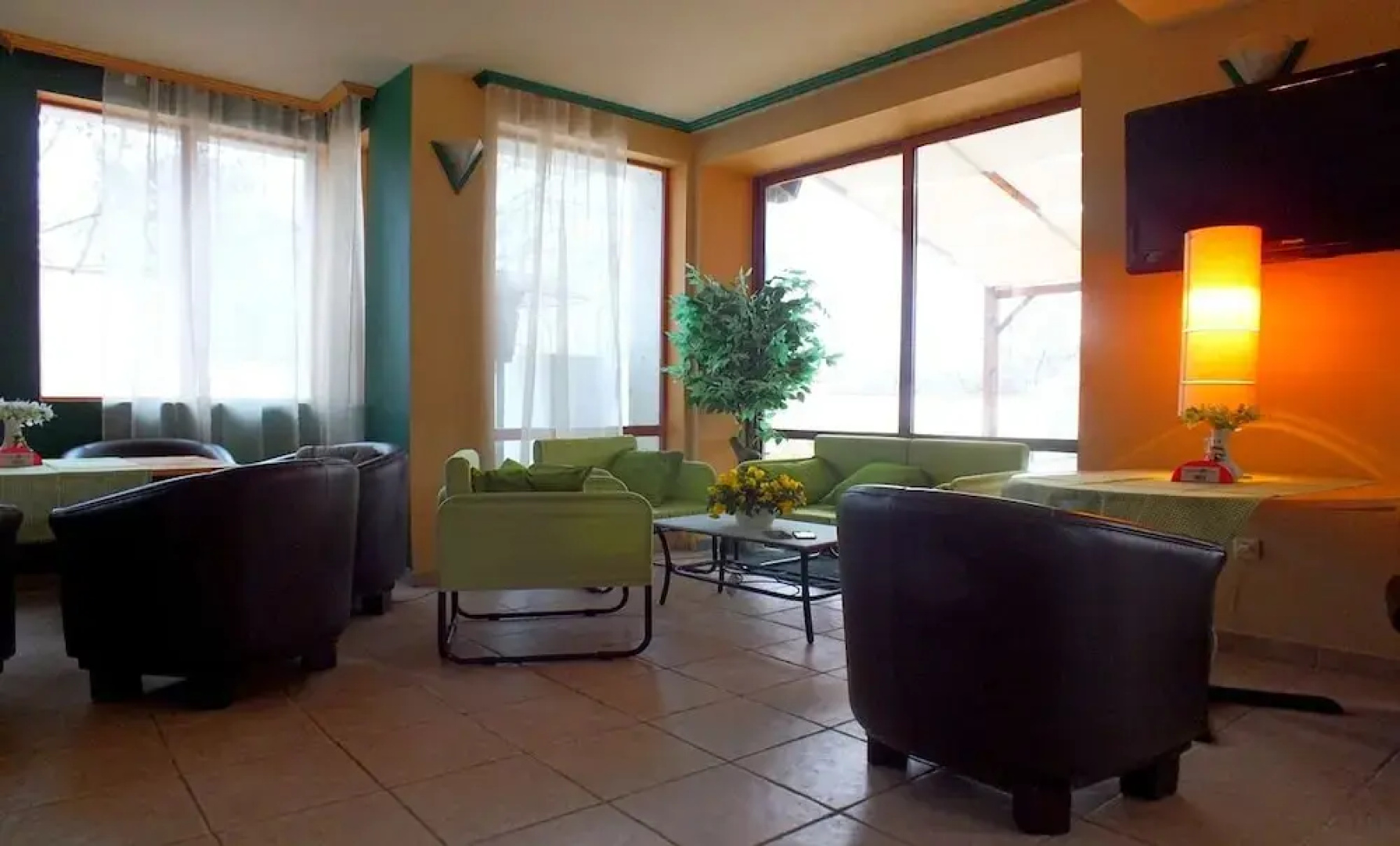 Forest View Inn