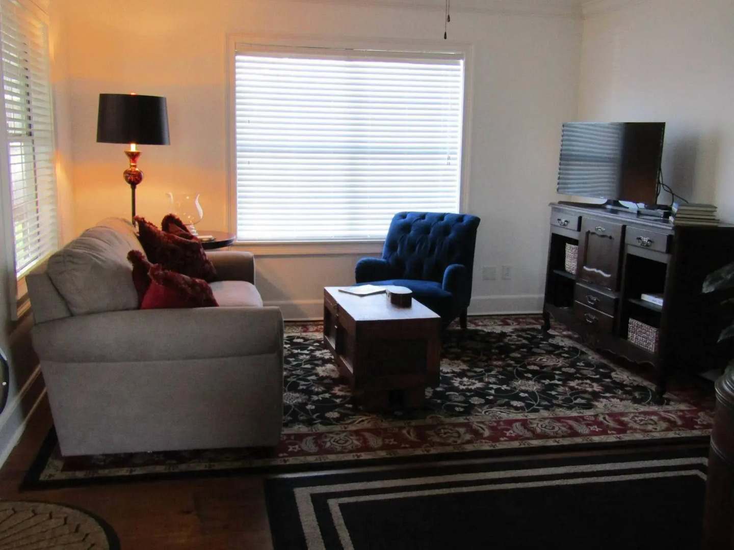 Apartment A, A Bed and Breakfast Cottage