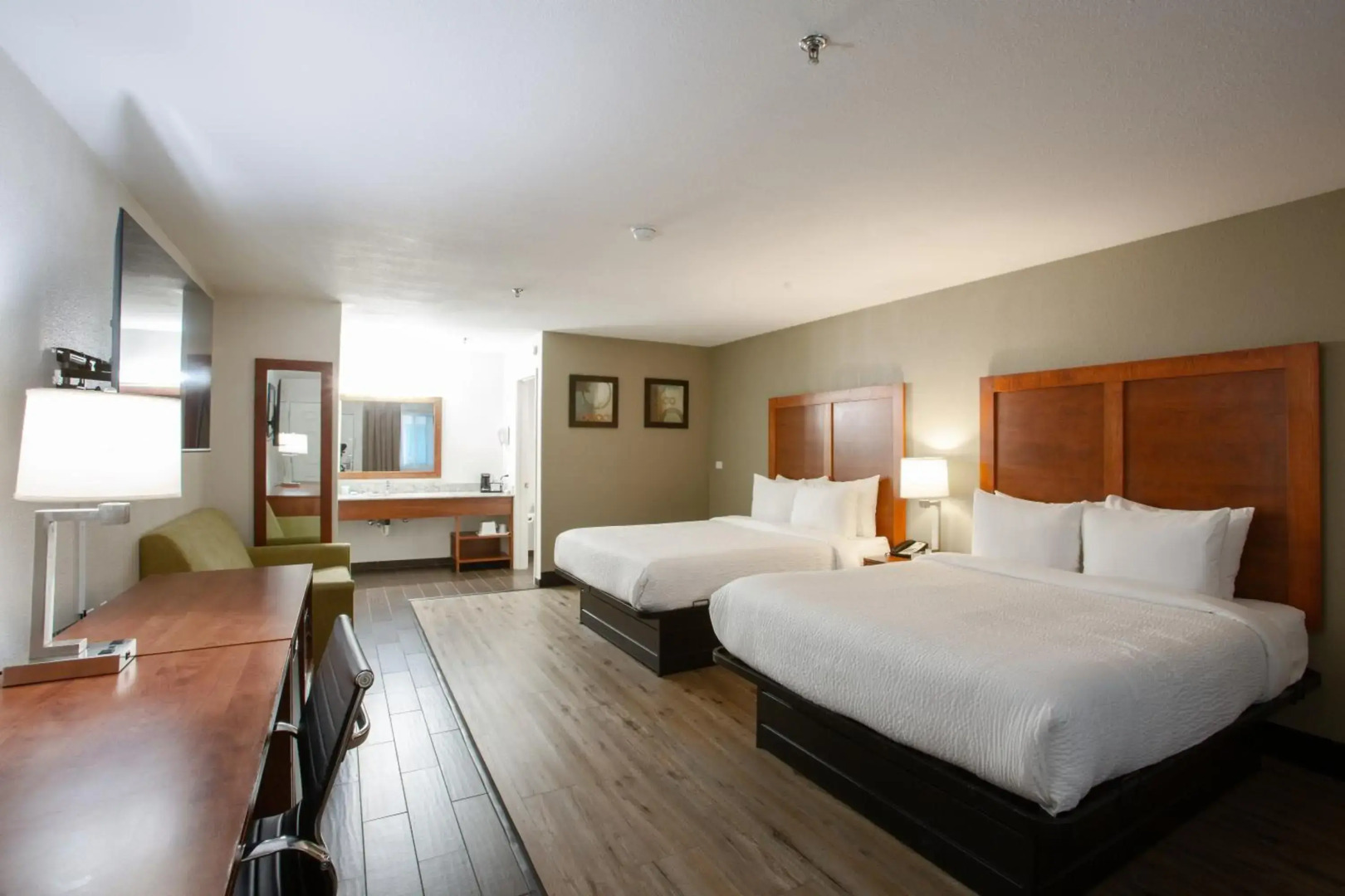 The Hotel Serene Glendale Peoria, Surestay Collection by BW