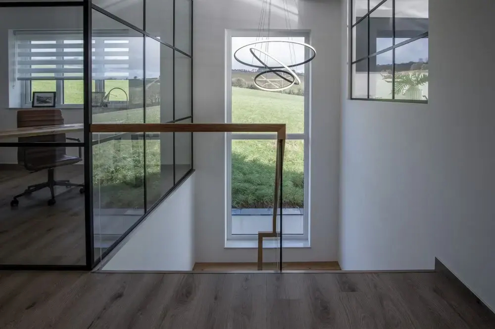 Sunrise - 5 Bedroom Home - Pendine