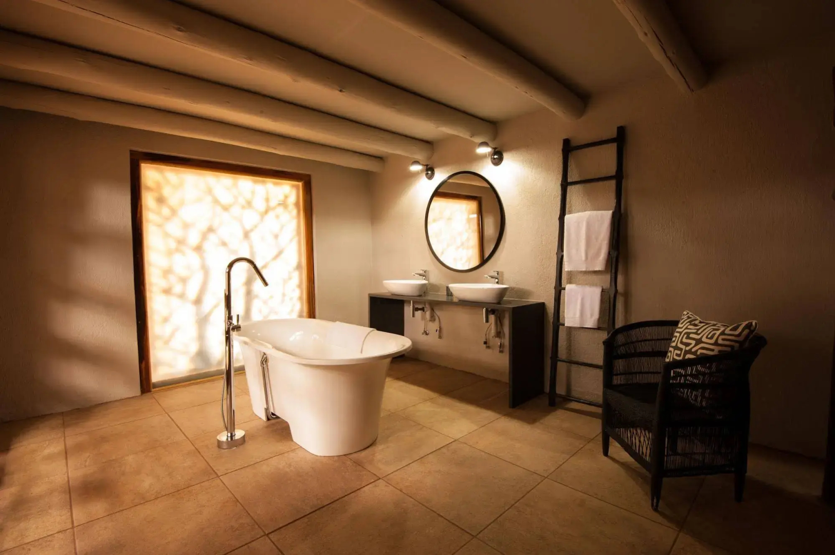 Indlovu River Lodge
