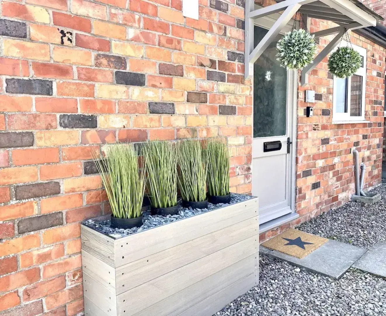 Central Ellesmere -sleeps2 - Parking - Petfriendly