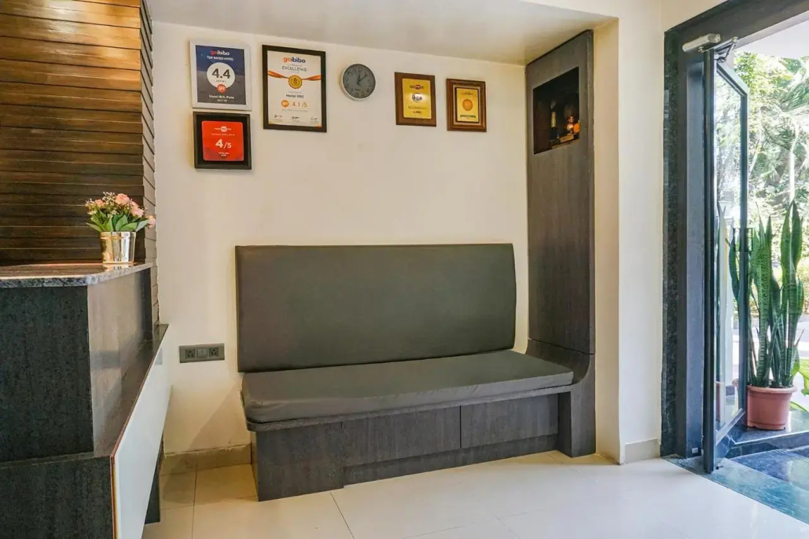 OYO Rooms South Main Road Koregaon park