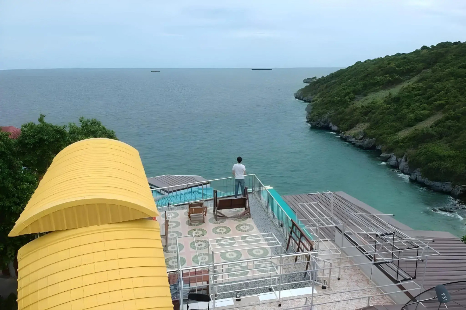 Yellow House Koh Sichang