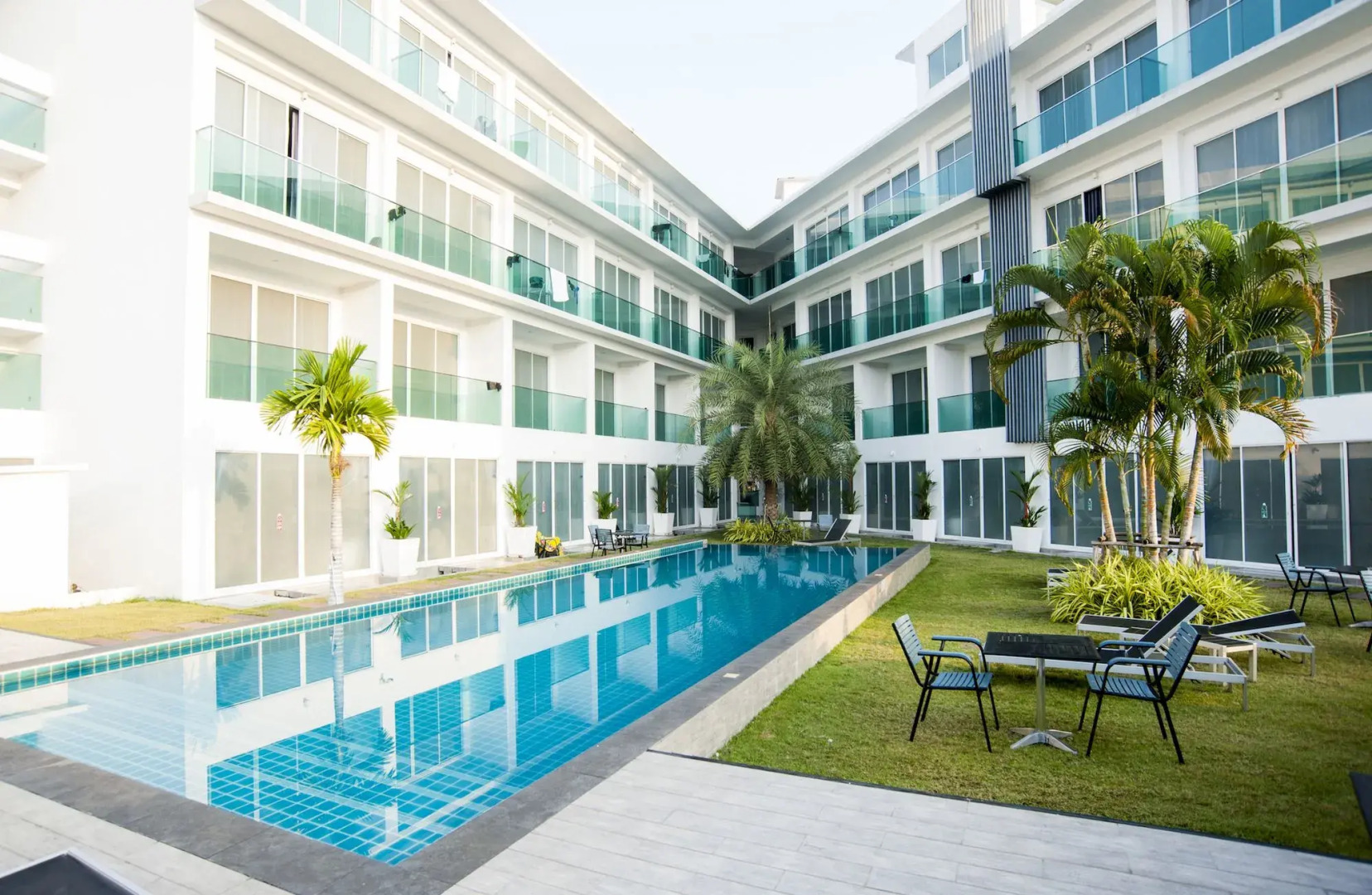 Cozy Resort, A Boutique Hotel