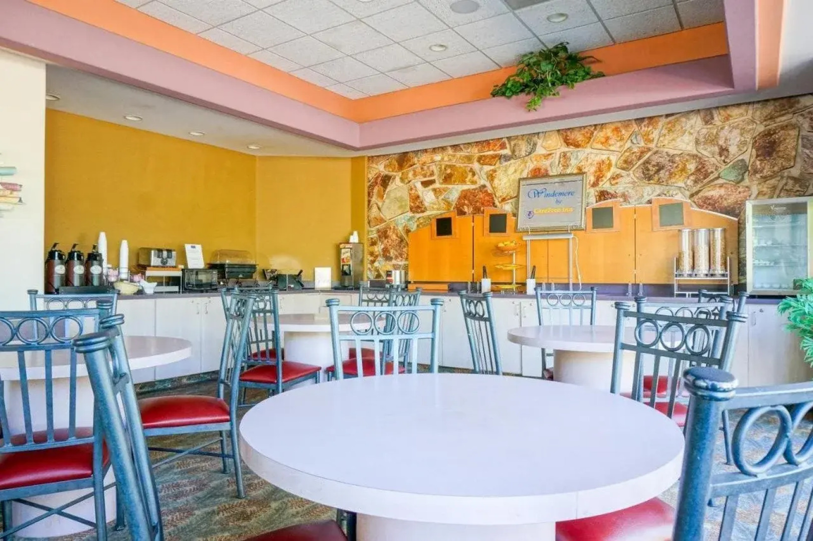 Windemere Hotel & Conference Center