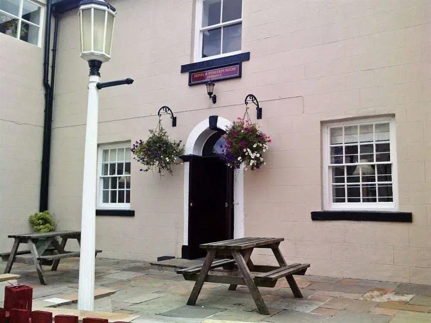 The Grant Arms Hotel